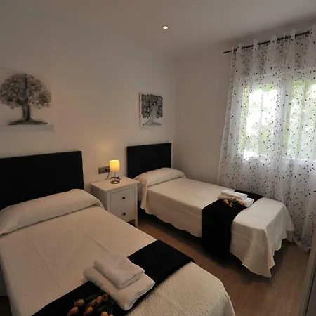 Diseno Terraza Dos Banos Piscina Apartamento