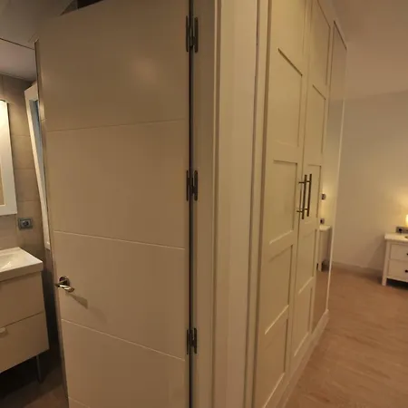 Diseno Terraza Dos Banos Piscina Apartamento *