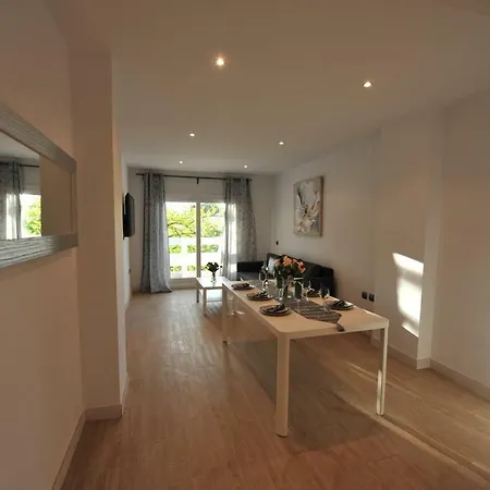 Diseno Terraza Dos Banos Piscina Appartement *